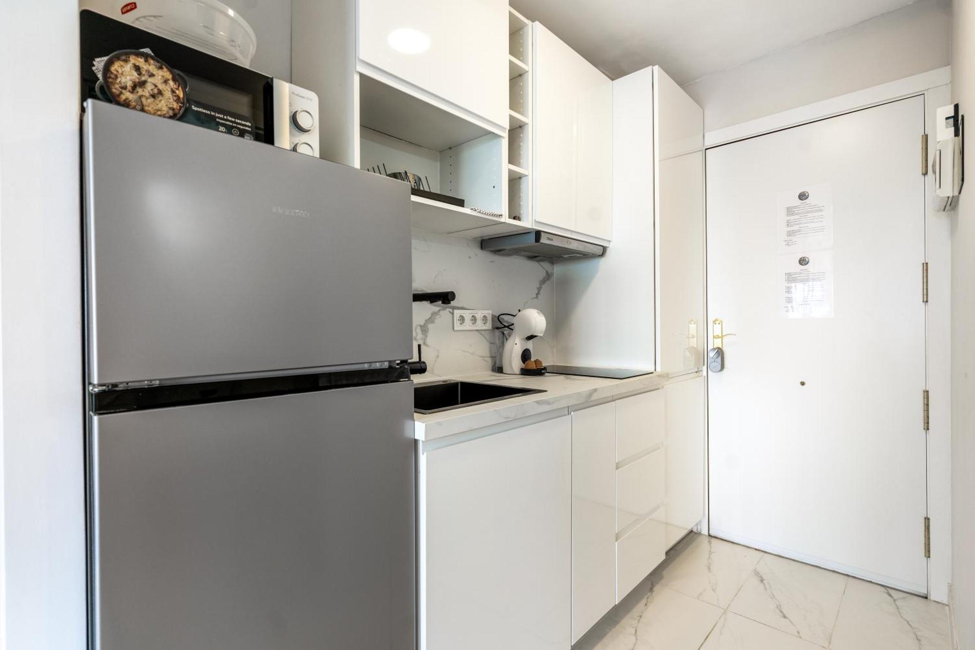 Modern Studio Apartment With Sea Views 5 Min From The Beach Sitio de Calahonda Dış mekan fotoğraf
