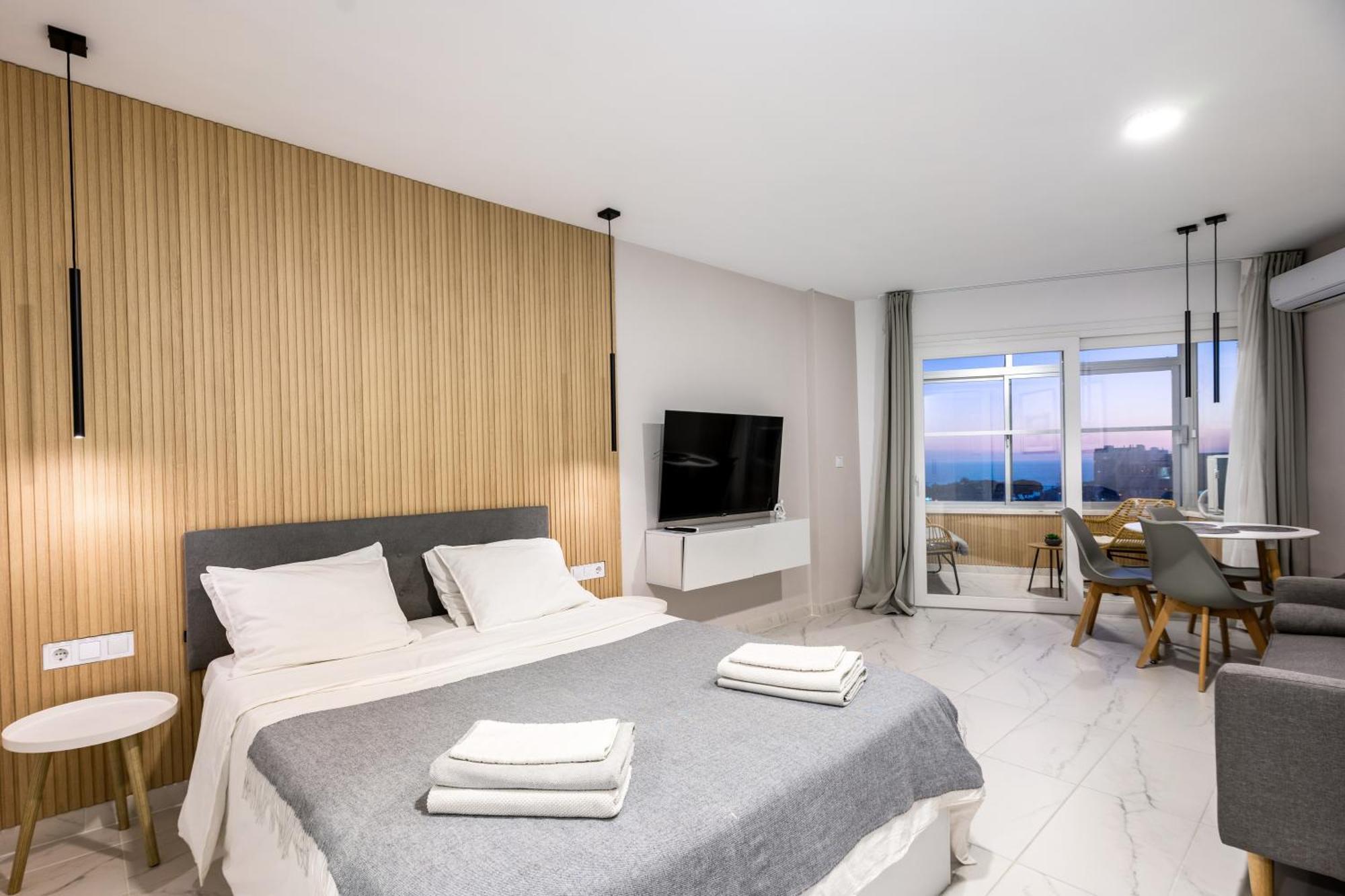 Modern Studio Apartment With Sea Views 5 Min From The Beach Sitio de Calahonda Dış mekan fotoğraf