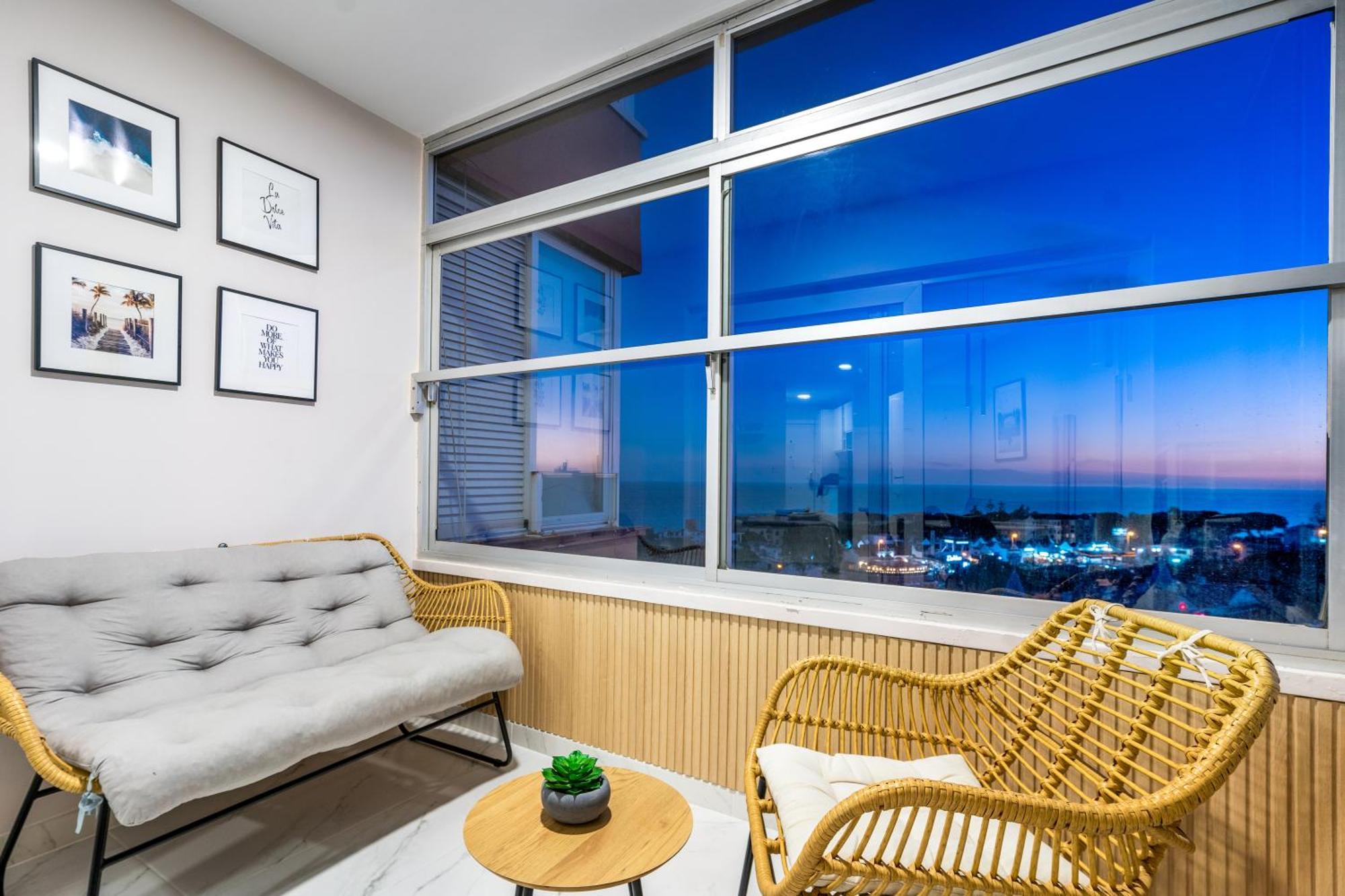 Modern Studio Apartment With Sea Views 5 Min From The Beach Sitio de Calahonda Dış mekan fotoğraf